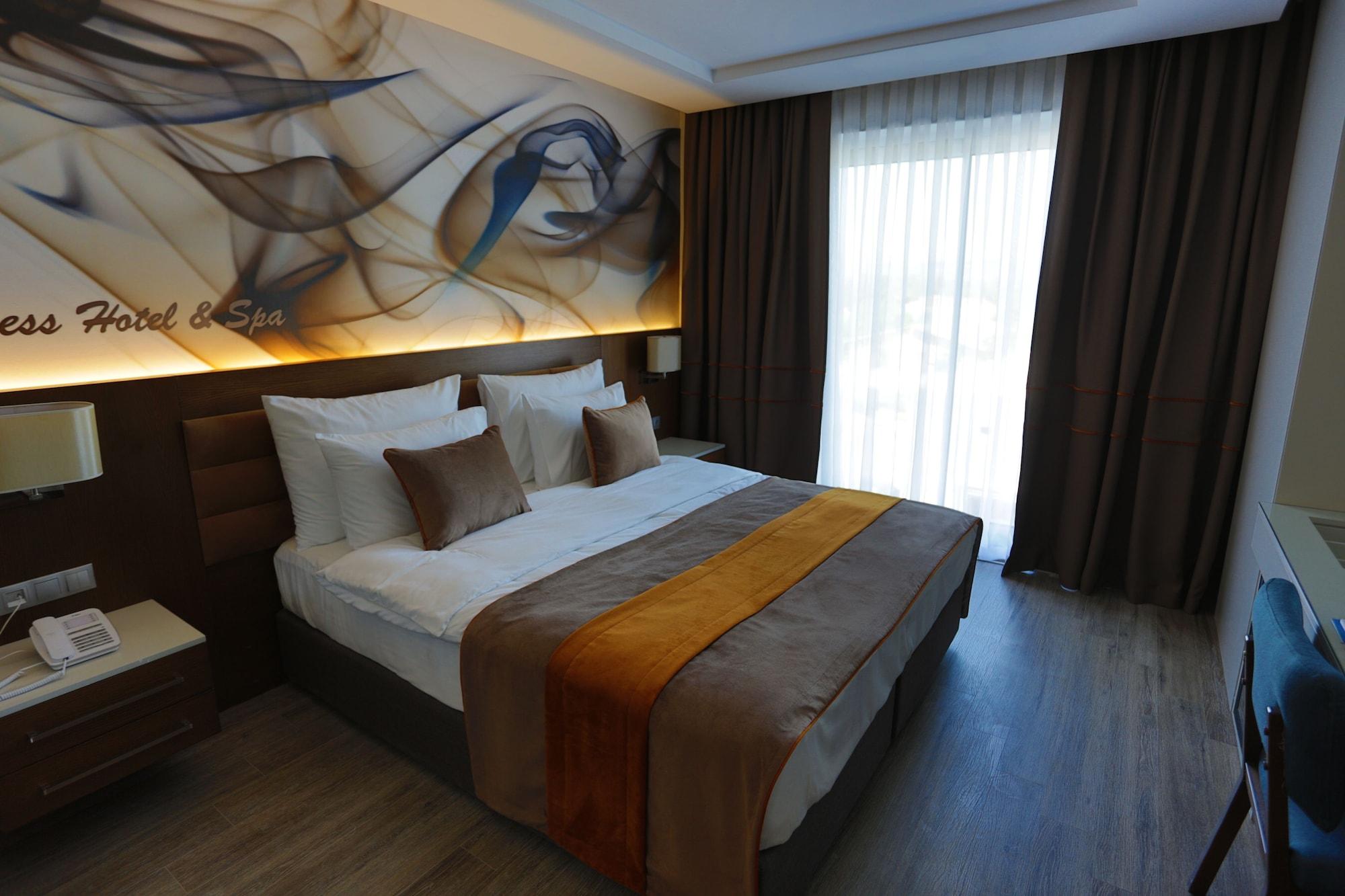 B Business Hotel & Spa Antalia Esterno foto