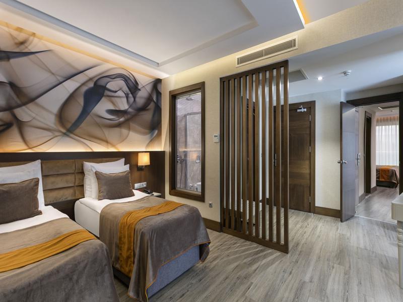 B Business Hotel & Spa Antalia Esterno foto